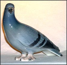 Pigeon, Bing & Grondahl Figurine #1911 MAIN