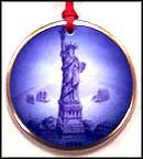 1996 Christmas Eve Statue of Liberty, Bing & Grondahl American Christmas Heritage Ornament MAIN