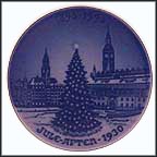 Yule Tree In Square Collector Plate by Hans Flugenring MAIN