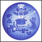 The Little Chef Collector Plate by Sven Vestergaard MAIN