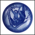 Sloth with Young Collector Plate by Allan Therkelsen MAIN