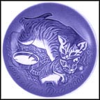Cat With Kitten Collector Plate by Henry Thelander MAIN