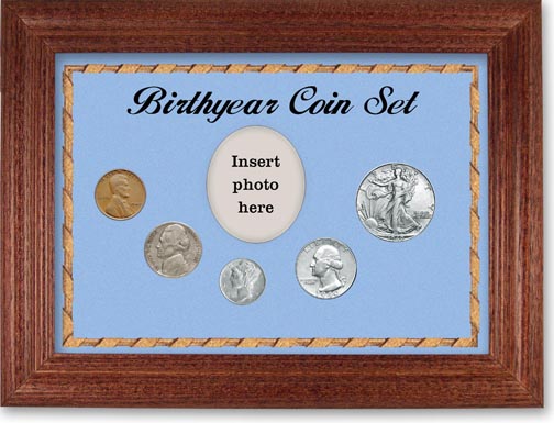 1940 Birth Year Coin Gift Set with a blue background and cherry frame LARGE
