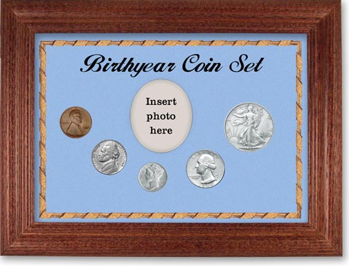 1944 Birth Year Coin Gift Set with a blue background and cherry frame MAIN