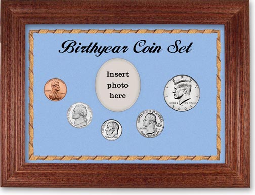 2004 Birth Year Coin Gift Set with a blue background and cherry frame MAIN