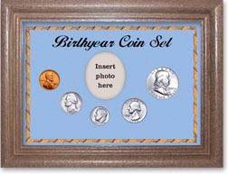 1962 Birth Year Coin Gift Set with a blue background and dark oak frame THUMBNAIL