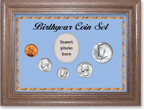 1967 Birth Year Coin Gift Set with a blue background and dark oak frame LARGE