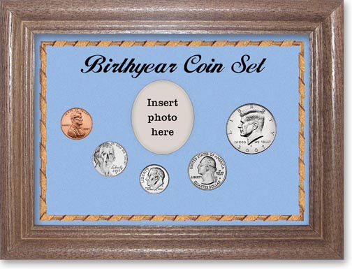 2007 Birth Year Coin Gift Set with a blue background and dark oak frame LARGE