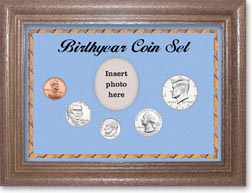 2013 Birth Year Coin Gift Set with a blue background and dark oak frame THUMBNAIL