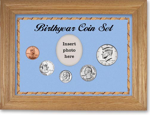 2005 Birth Year Coin Gift Set with a blue background and wheat frame MAIN