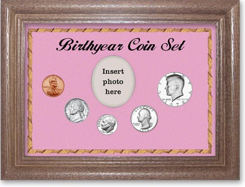 1978 Birth Year Coin Gift Set with a pink background and dark oak frame MAIN