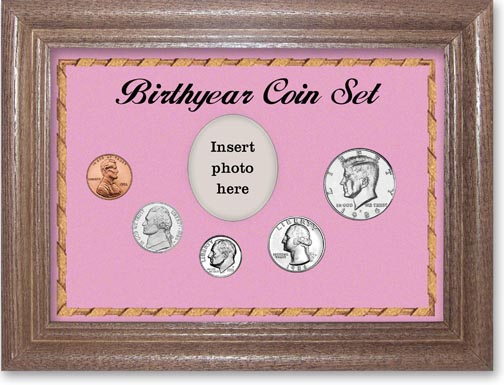 1986 Birth Year Coin Gift Set with a pink background and dark oak frame MAIN