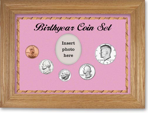 1977 Birth Year Coin Gift Set with a pink background and wheat frame MAIN