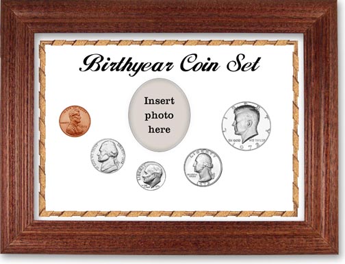 1972 Birth Year Coin Gift Set with a white background and cherry frame MAIN