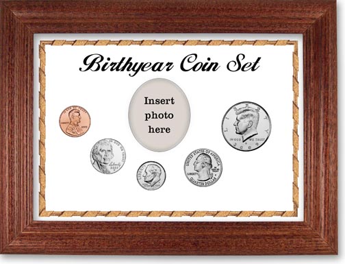 2009 Birth Year Coin Gift Set with a white background and cherry frame MAIN