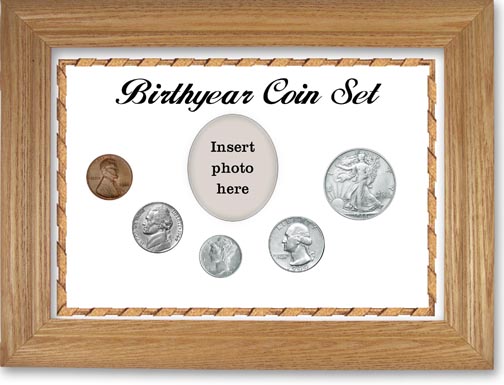 1944 Birth Year Coin Gift Set with a white background and wheat frame MAIN