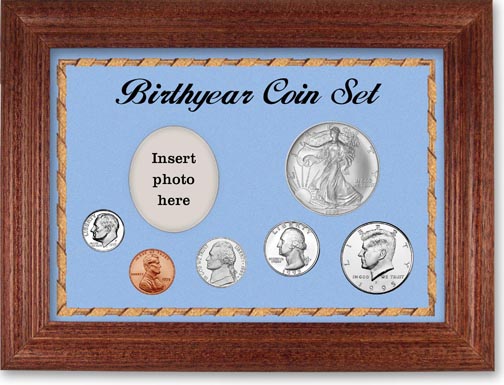 1995 Birth Year Deluxe Gift Set with a blue background and cherry frame MAIN