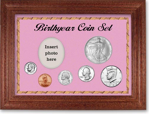 1995 Birth Year Deluxe Gift Set with a pink background and cherry frame MAIN