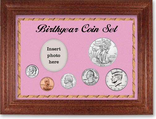 2004 Birth Year Deluxe Gift Set with a pink background and cherry frame MAIN