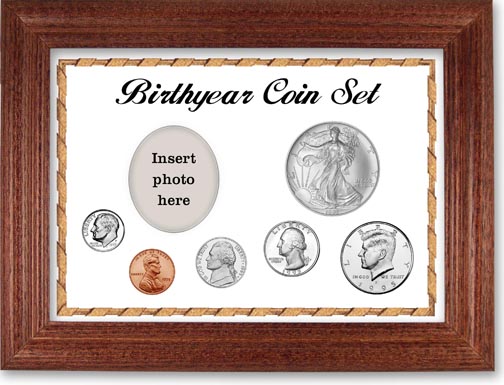 1995 Birth Year Deluxe Gift Set with a white background and cherry frame MAIN