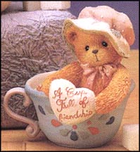 Madeline - A Cup Full Of Cheer, Cherished Teddies Figurine #135593 MAIN
