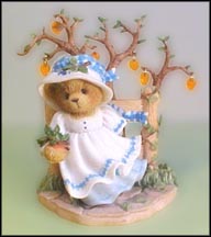 Edna - The Leaves Of Change Bring Back The Fondest Memories, Cherished Teddies Figurine #867470 MAIN