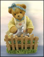 Dolores Uses Her Garden As A Brief, But Wonderful, Escape, Cherished Teddies Figurine #CT022 MAIN