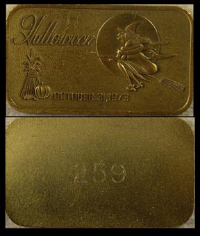 Halloween 1973' Art Bar by Galaxie Mint. MAIN