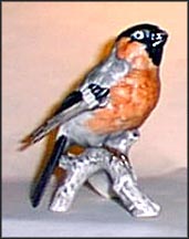 Bullfinch, Goebel Figurine  #38-145-11 MAIN