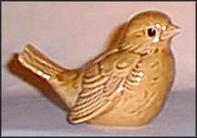 Bird - Tan, Goebel Figurine  #CV 73t MAIN