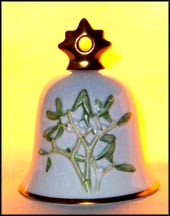2006 Mistletoe , Goebel Annual Christmas Bell Ornament MAIN