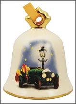 2015 Classic Car by Streetlight, Goebel Annual Christmas Bell Ornament MAIN