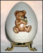 2006 Teddy Bear, Goebel Annual Easter Egg MAIN