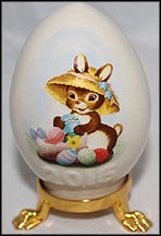 2016 Easter Bunny, Goebel Annual Easter Egg MAIN