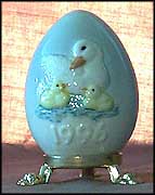 1996 Duck with Ducklings, Goebel Annual Easter Egg MAIN