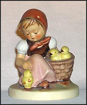 Chick Girl, M. I. Hummel Figurine MAIN