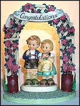 We Congratulate Gift Set, M. I. Hummel Figurine MAIN