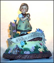 For Mother Musical Gift Set, M. I. Hummel Figurine MAIN