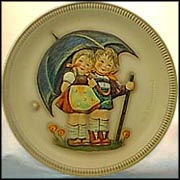 1975 Stormy Weather, M. I. Hummel Anniversary Plate MAIN