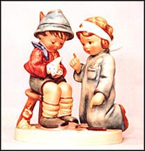 Little Nurse, M. I. Hummel Figurine MAIN