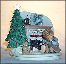 Christmas Eve Nap Set, M. I. Hummel Figurine MAIN