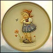 Daisies Don't Tell, M. I. Hummel Celebration Plate MAIN