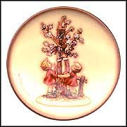 Welcome Spring, M. I. Hummel Mini Century Plate MAIN