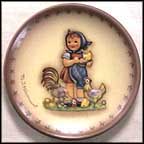 Feeding Time, M. I. Hummel Mini Annual Plate MAIN