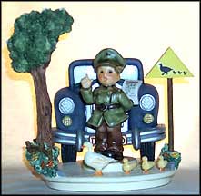 Halt! Collector Set, M. I. Hummel Figurine MAIN