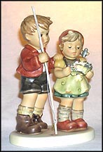 Sparkling Shell, M. I. Hummel Figurine MAIN