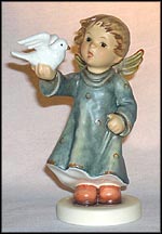 Angel Of Peace, M. I. Hummel Figurine MAIN