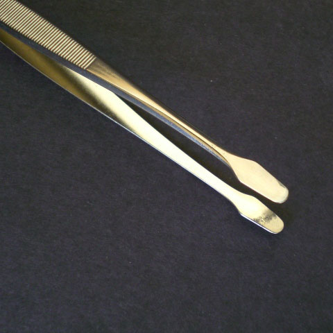 Showgard Tong - Spade Tip Professional MAIN