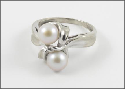 Silver Pearls Ring in 14K White Gold MAIN