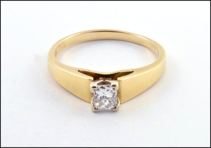 Princess Cut Diamond Engagement Ring in 14K Yellow Gold MAIN